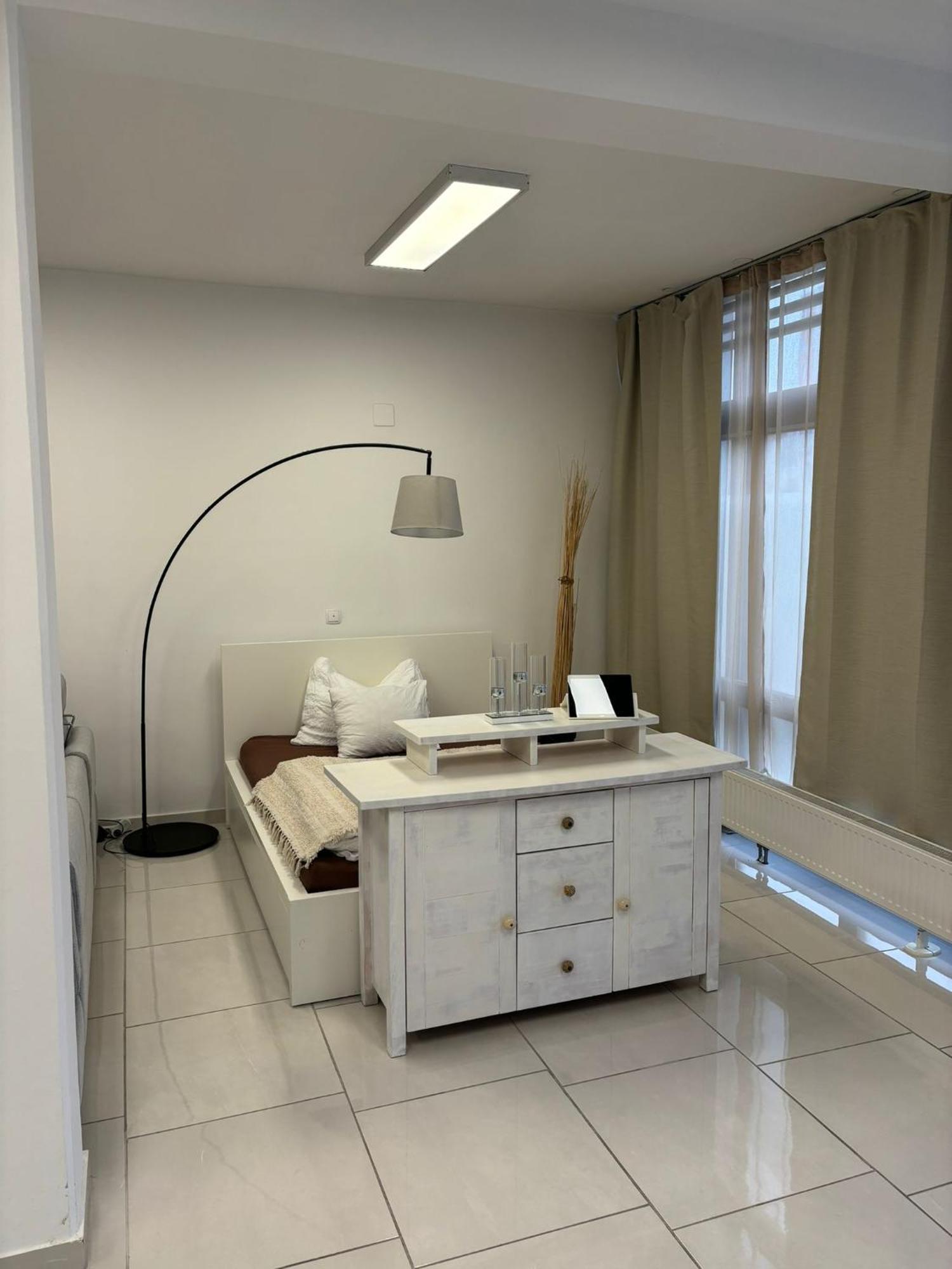Stadtsuite Mit Sauna In Wiener Neustadt 135 M2 Ngoại thất bức ảnh